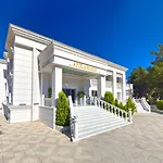 Elinotel Apolamare 호텔 하니오티