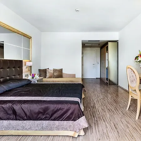 Elinotel Apolamare 5*