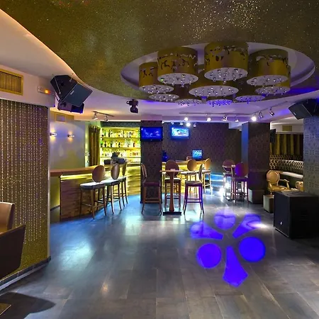Elinotel Apolamare 5* 卡尼奥提