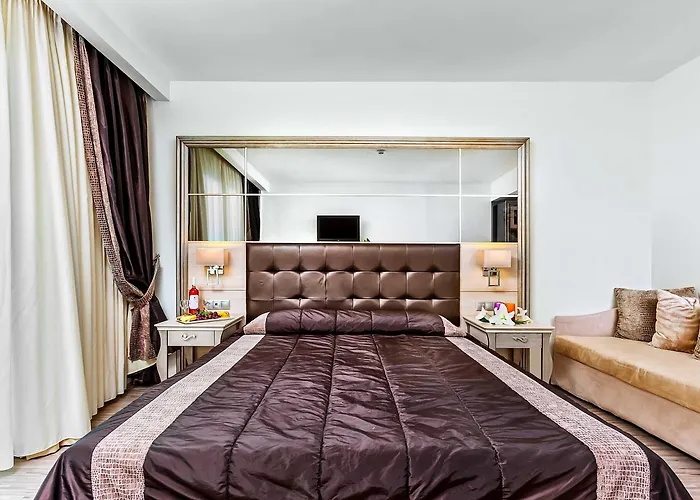 Elinotel Apolamare Hotel 5*