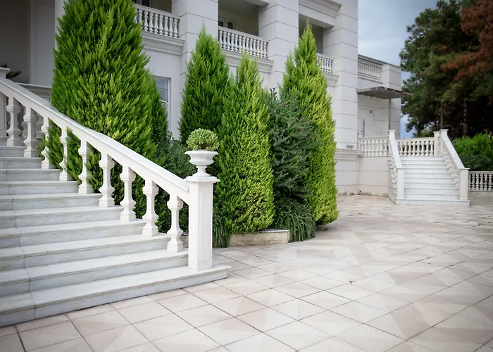 Elinotel Apolamare Hotel