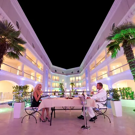 Elinotel Apolamare Hotel