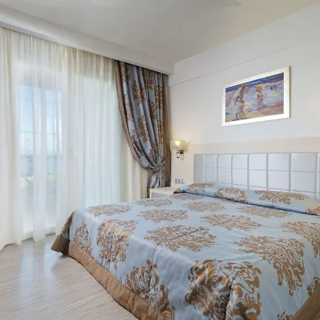 Elinotel Apolamare 5*