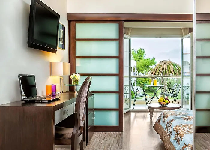 Elinotel Apolamare Hotell