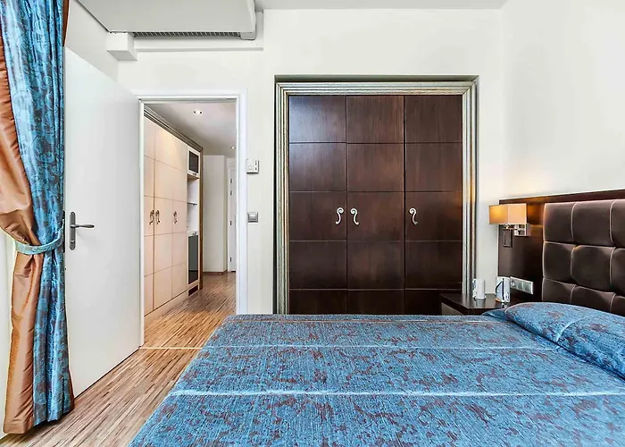 Elinotel Apolamare 5*