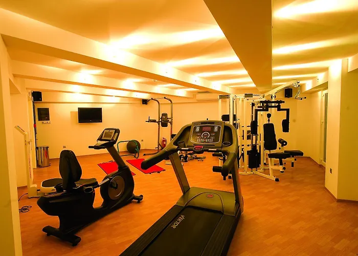 Elinotel Apolamare Hotell