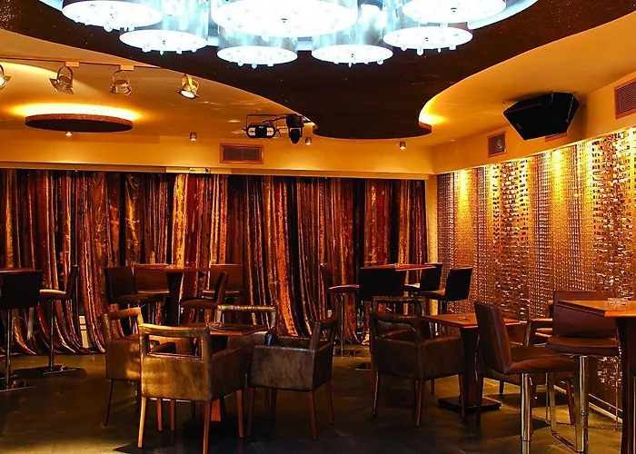 Elinotel Apolamare Hotell