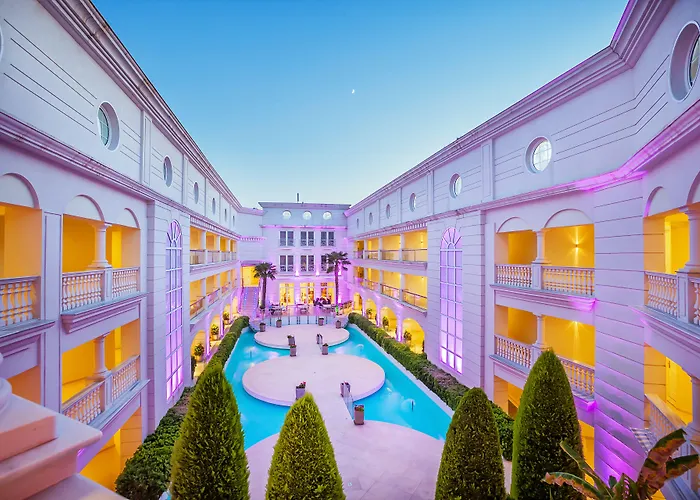 Elinotel Apolamare 5*